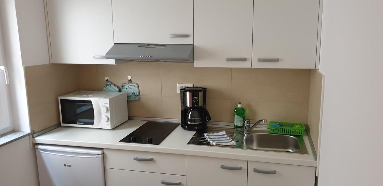 White Apartment อิซอลา ภายนอก รูปภาพ