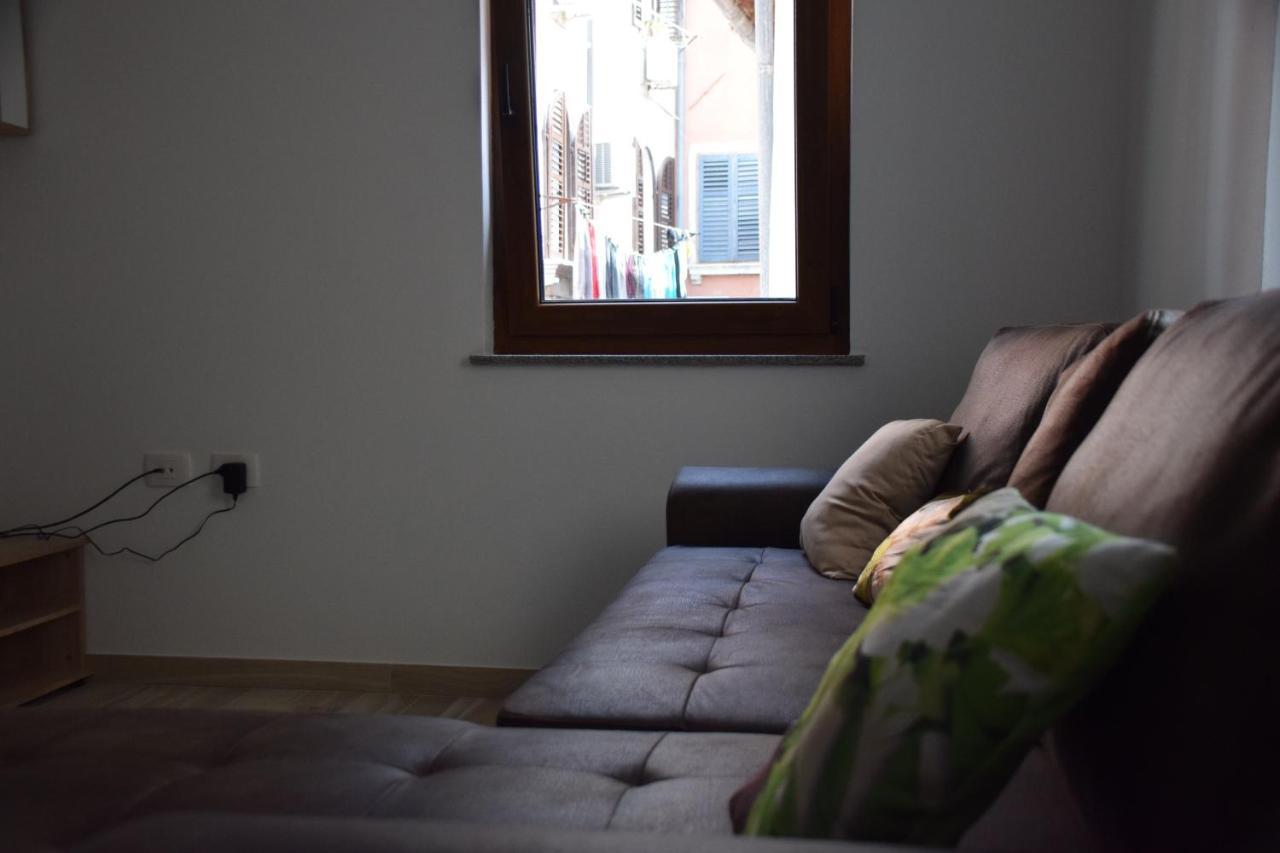 White Apartment อิซอลา ภายนอก รูปภาพ