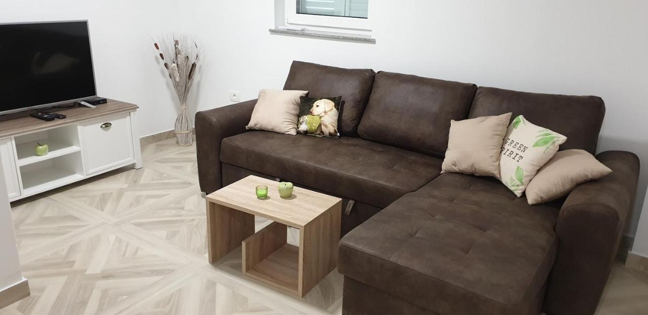 White Apartment อิซอลา ภายนอก รูปภาพ
